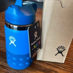 NWT Hydro Flask 12 oz wide straw lid and boot  Blue
